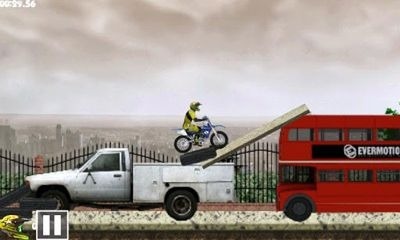 Crazy City Moto Android Game Image 1