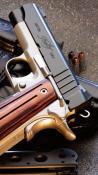 9mm Pistol Sony Ericsson Satio Wallpaper